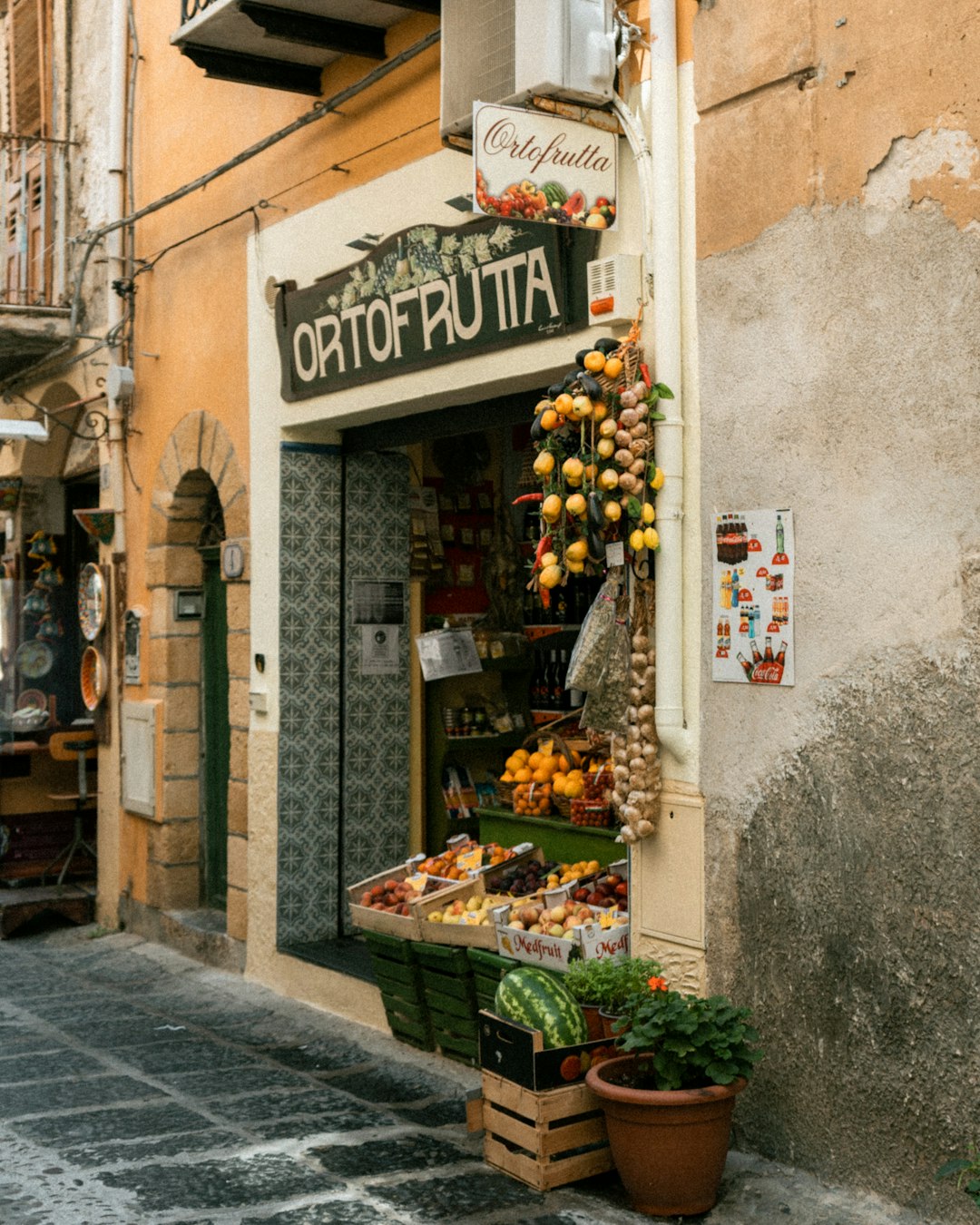 expedita quod 24