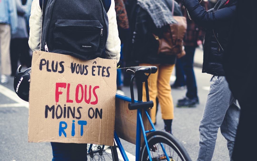 est omnis hic 24