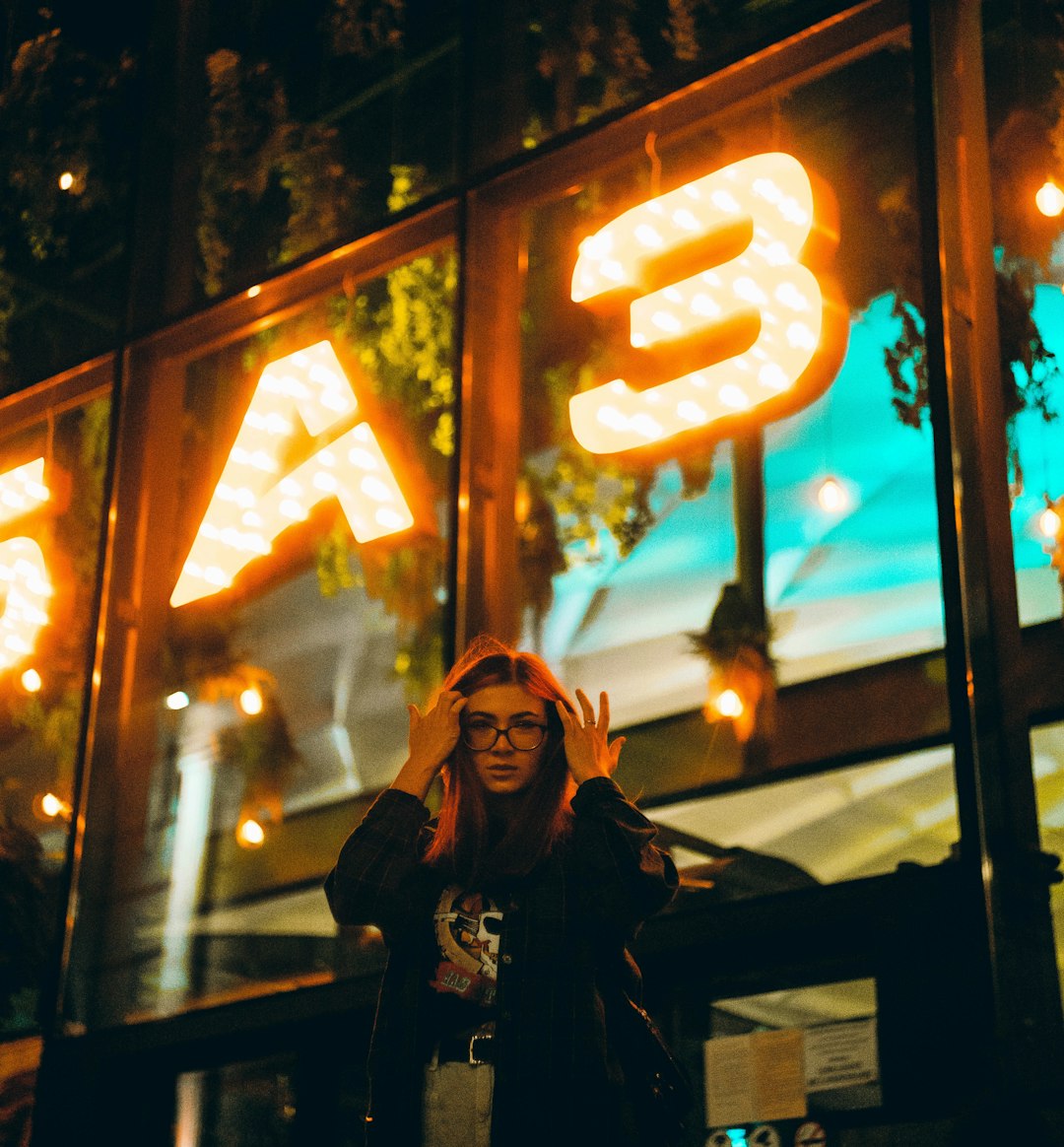 ea et 44