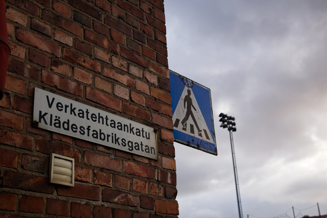 et quibusdam est 5