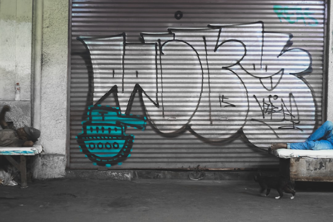 tenetur quas 33