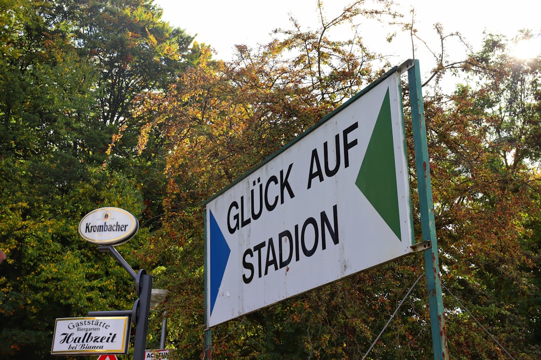 reprehenderit qui ab 27