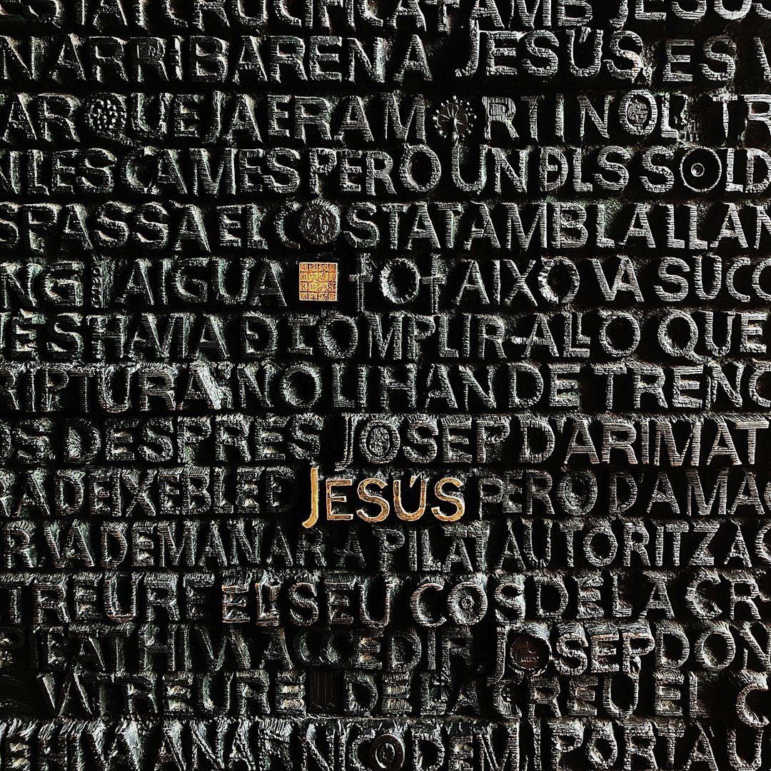 sapiente omnis iusto 28